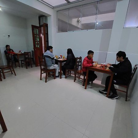 Hotel Real Bolivar Chimbote Exteriör bild