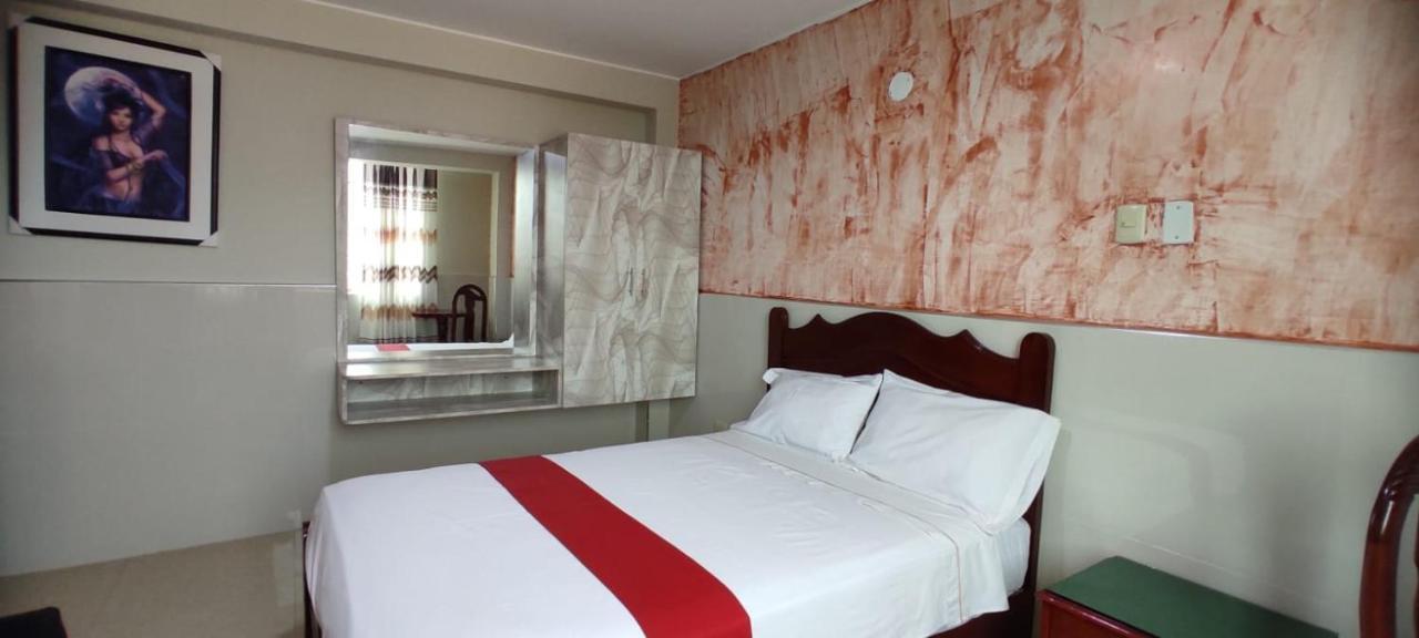 Hotel Real Bolivar Chimbote Exteriör bild